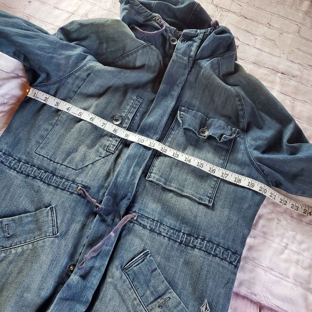 Vintage Volcom Denim Flannel Jacket Full Zip + Button Hooded Heavyweight Size 32 - Picture 14 of 16